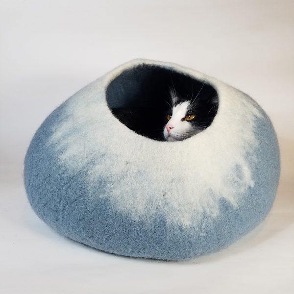 Felt Wool Cat Cave Bed - Sky Blue & White - Cozy Cat Cave Beds